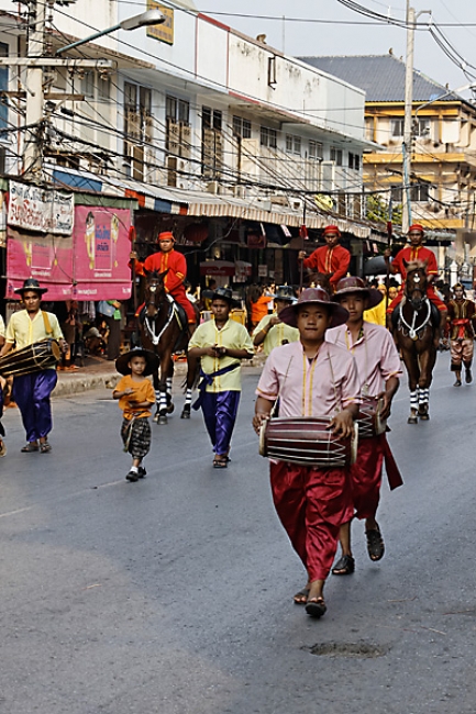 Lopburi King Narai fair-049